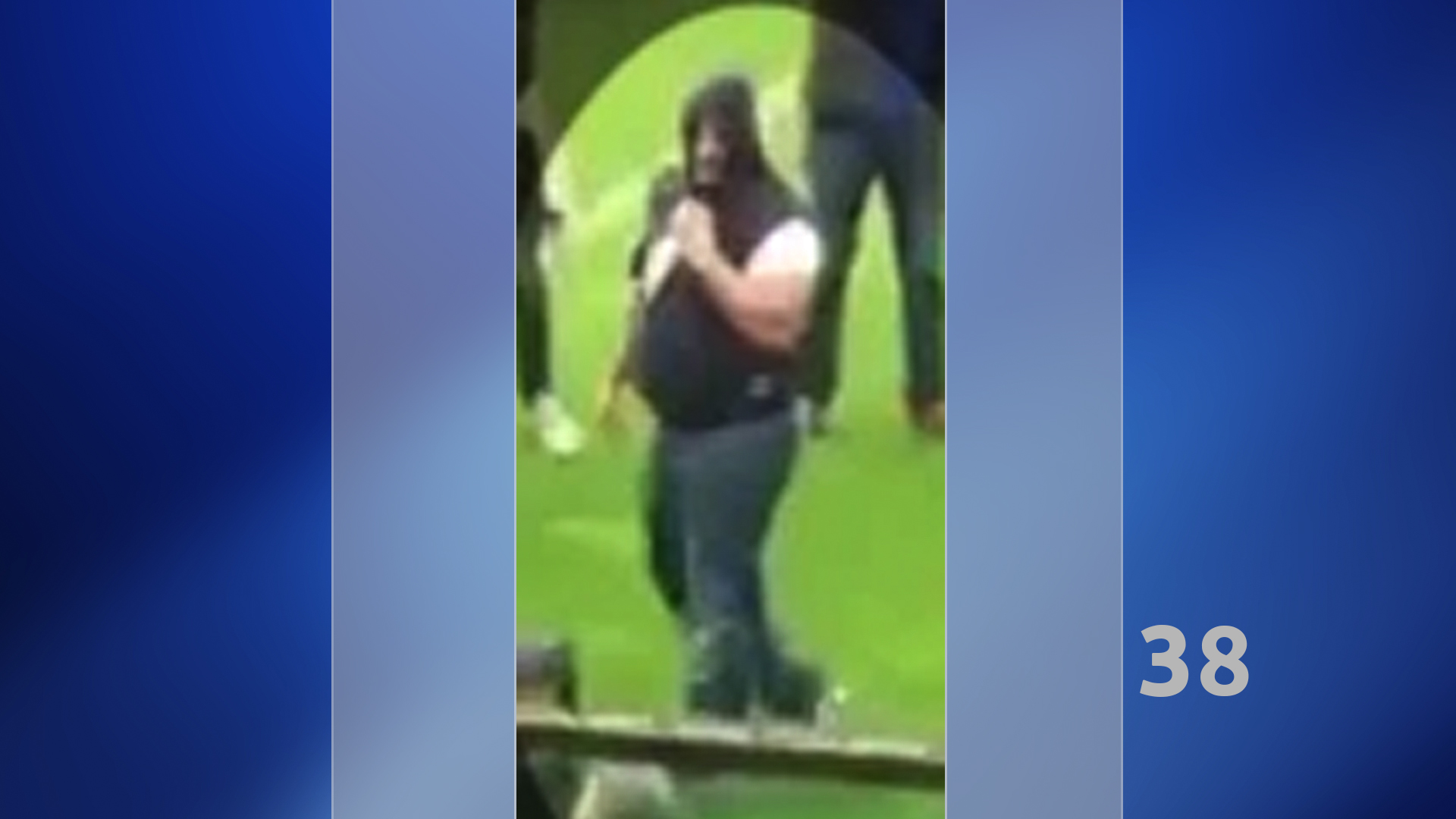 hooligans_38_alleen_site.jpg