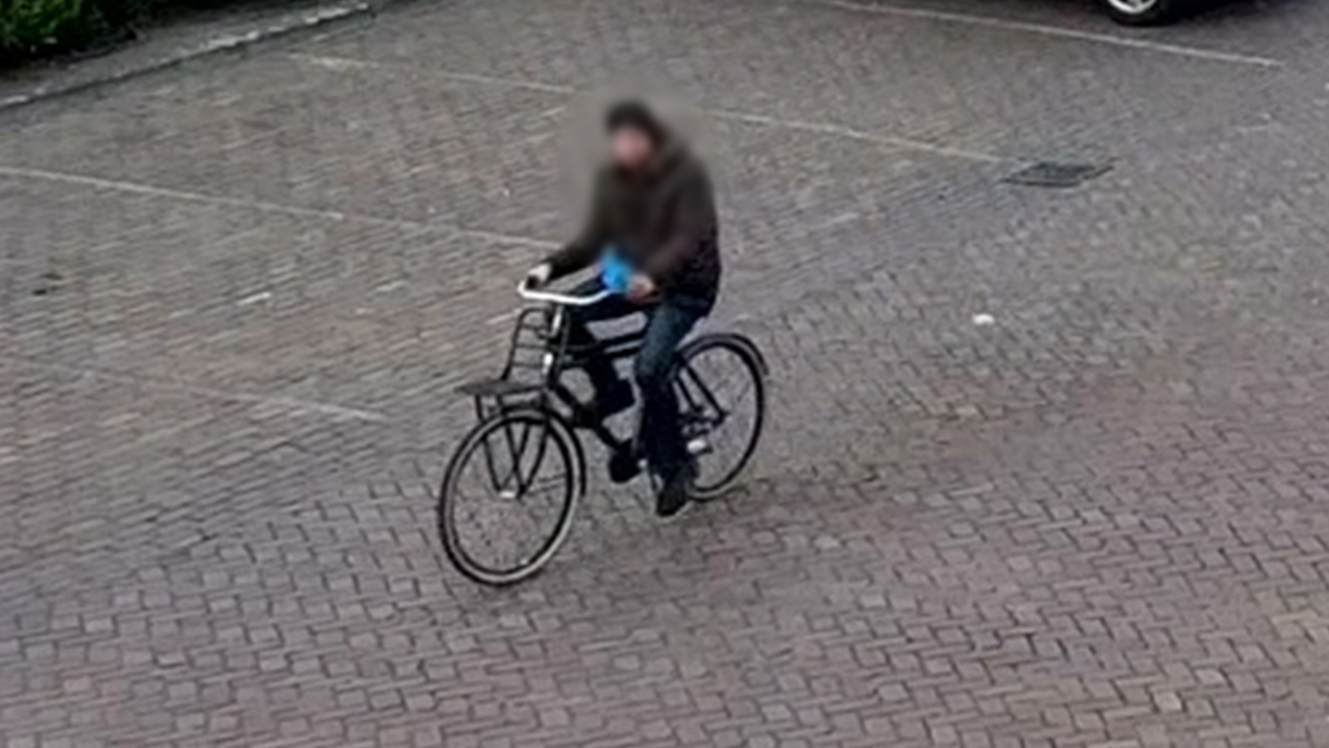 119696_Eindhoven_getuigeFietser2.jpg