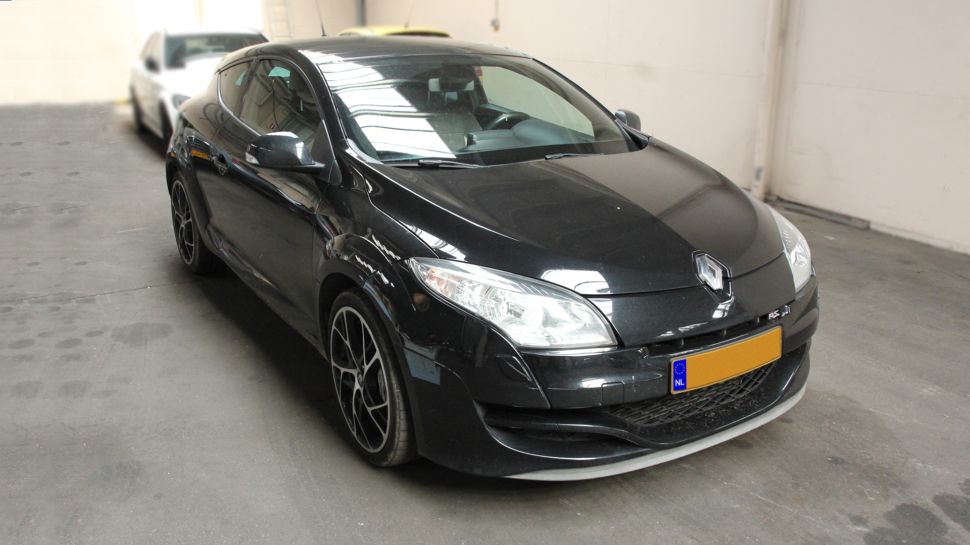 118382_ds_best_upd_megane1.jpg