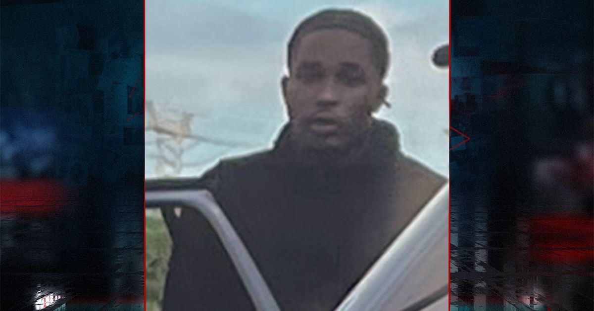 Overvaller woning ontkomt met gestolen wapen