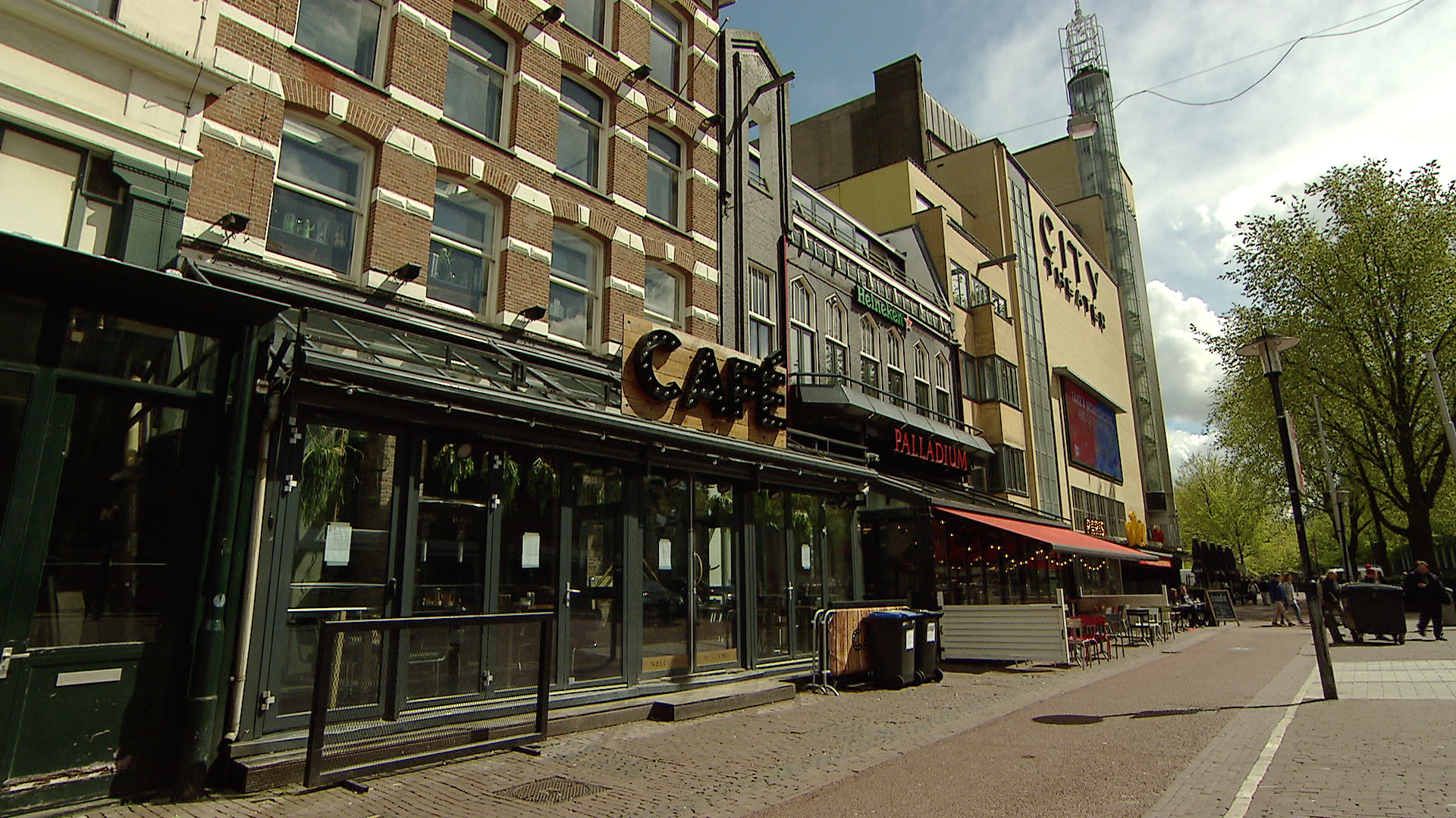 grannatappel_cafe2.jpg