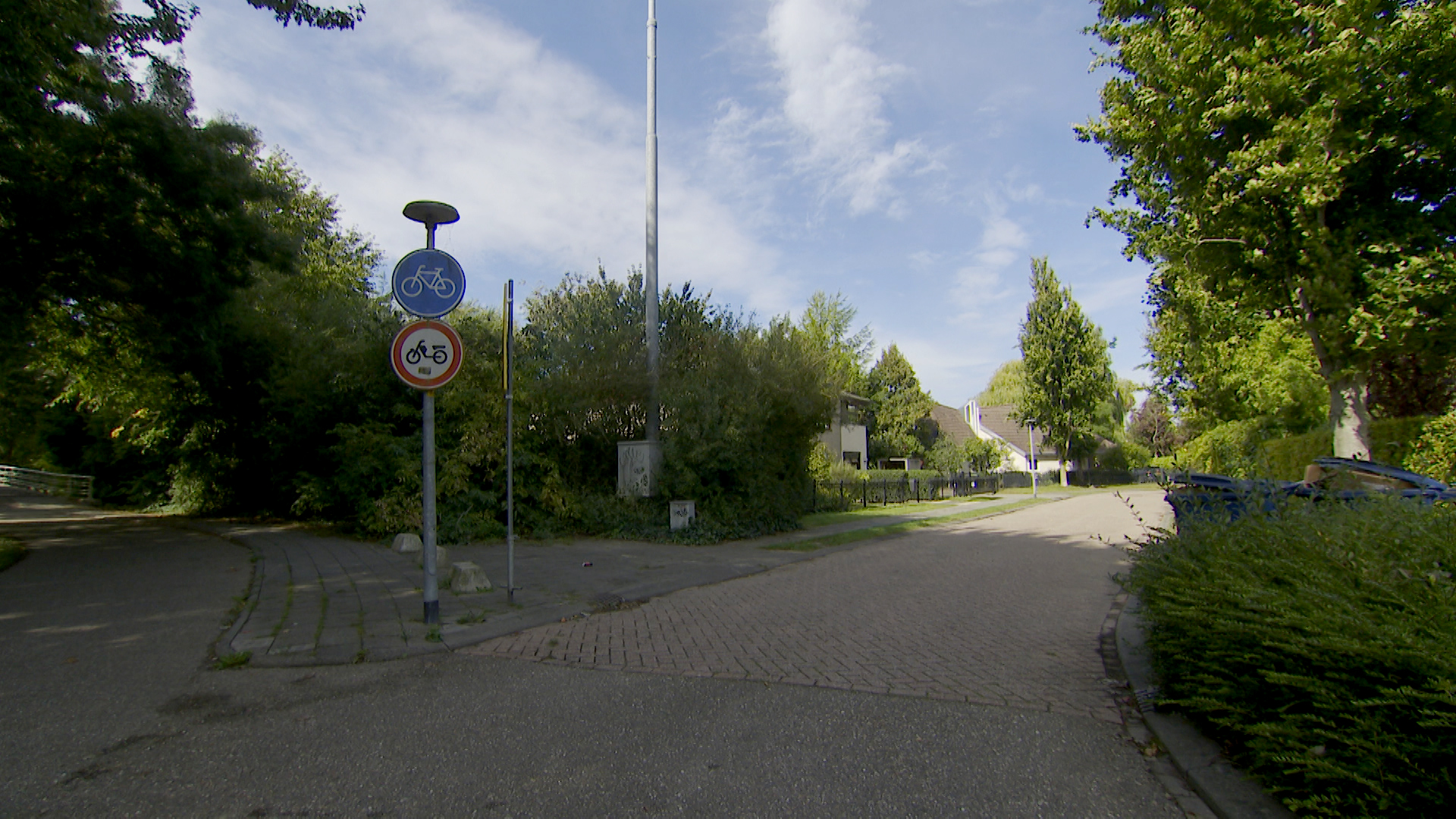 252310 Almere Omg