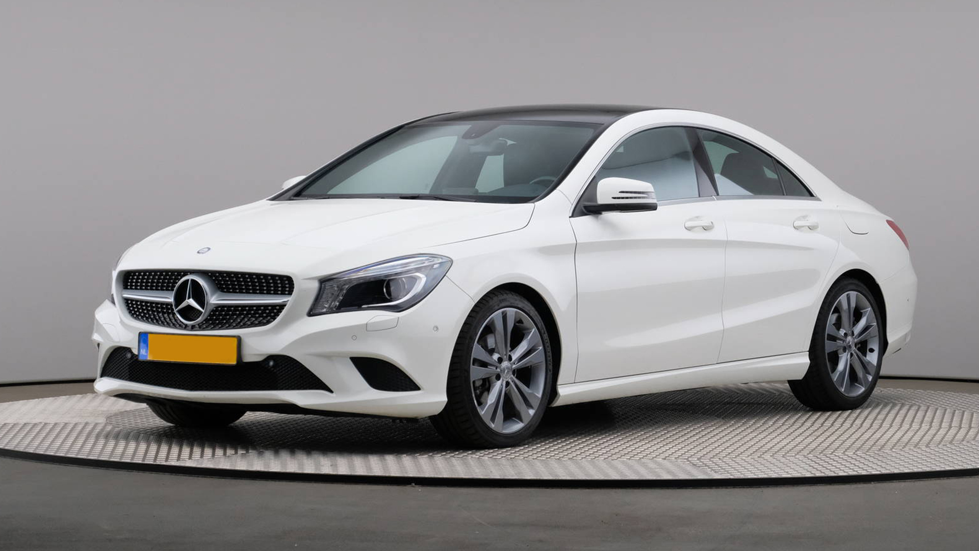 118431_amsterdam_westcord_vbmercedes.jpg