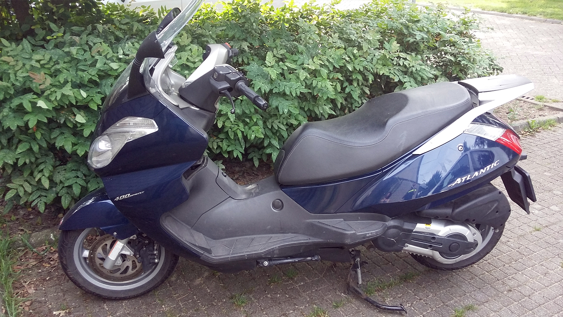119127_groesbk_scooter2.jpg