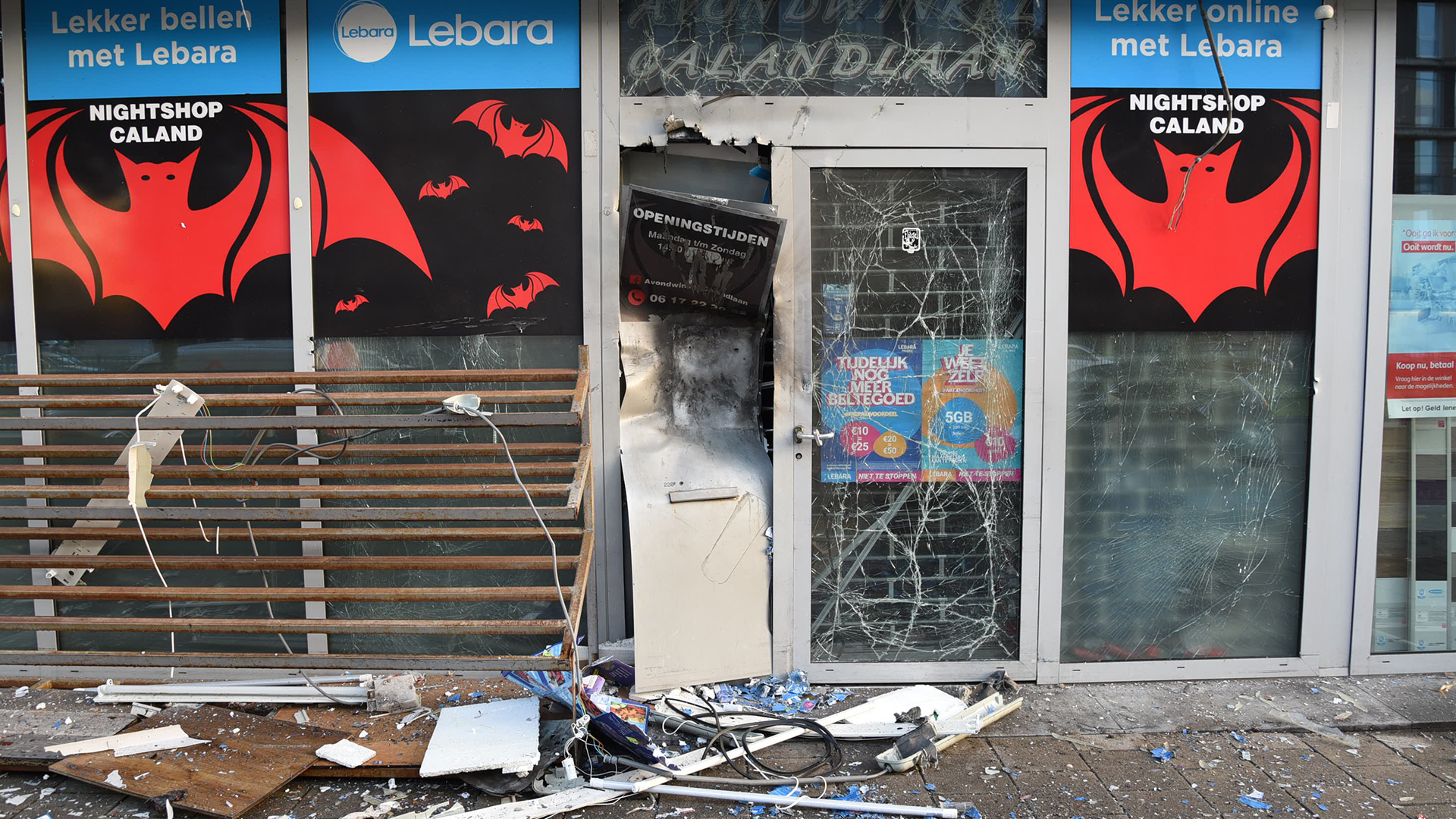212177_adam explosie_schade5-9_5.jpg