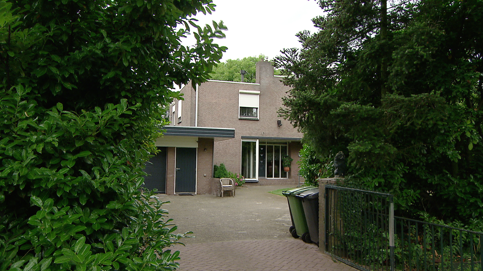 117348__helmnd_pd1.jpg