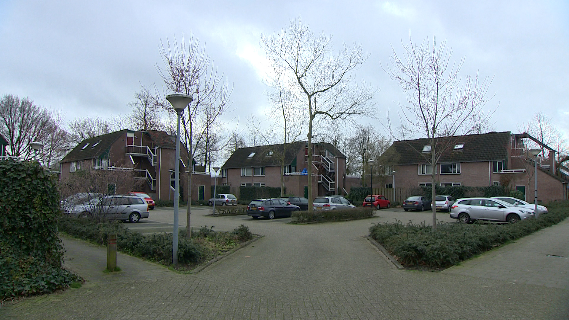 202122_udenoss_pduden1.jpg