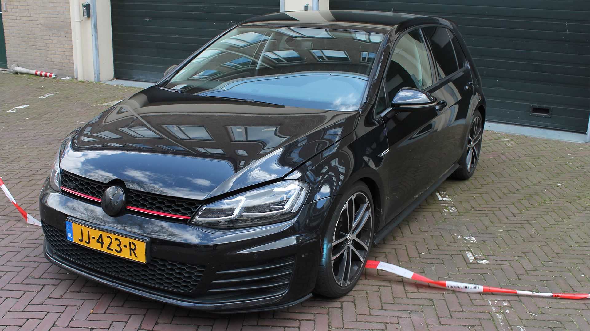232211_houten_golf2.jpg