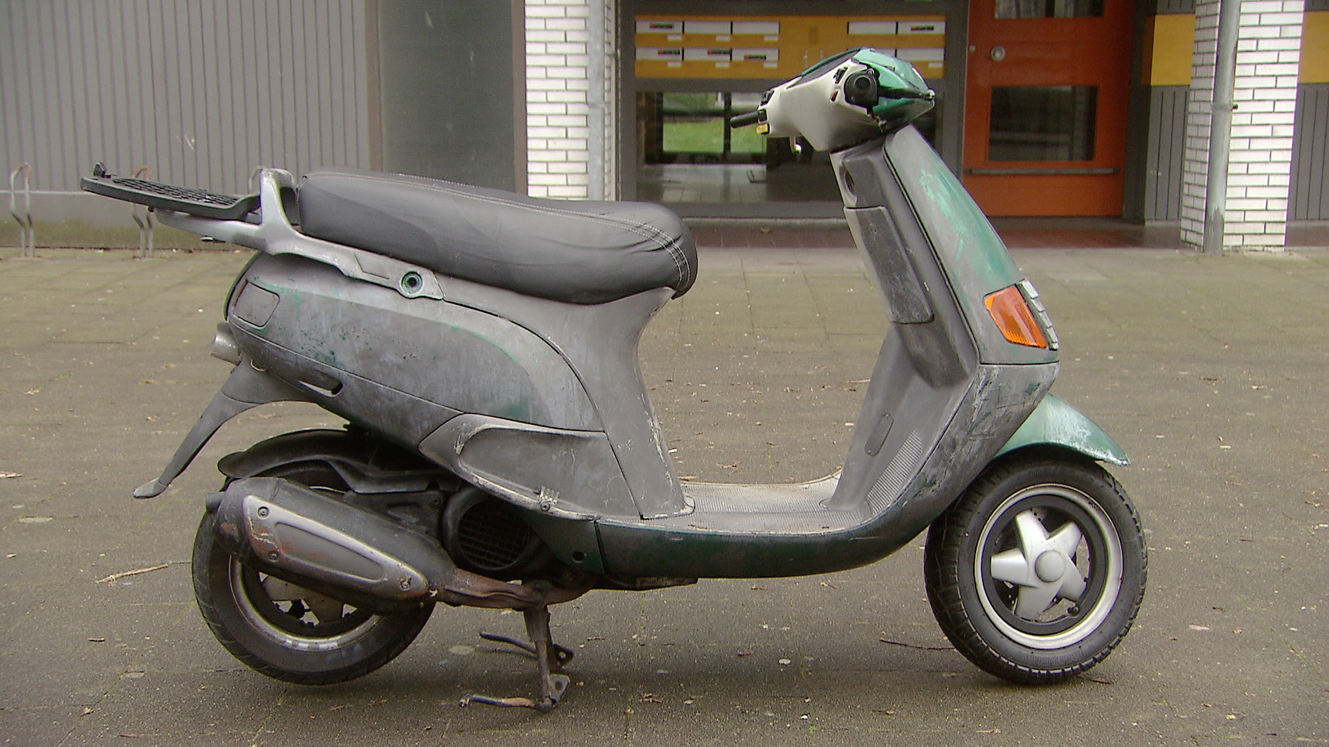 160622_utrecht_scooter1.jpg