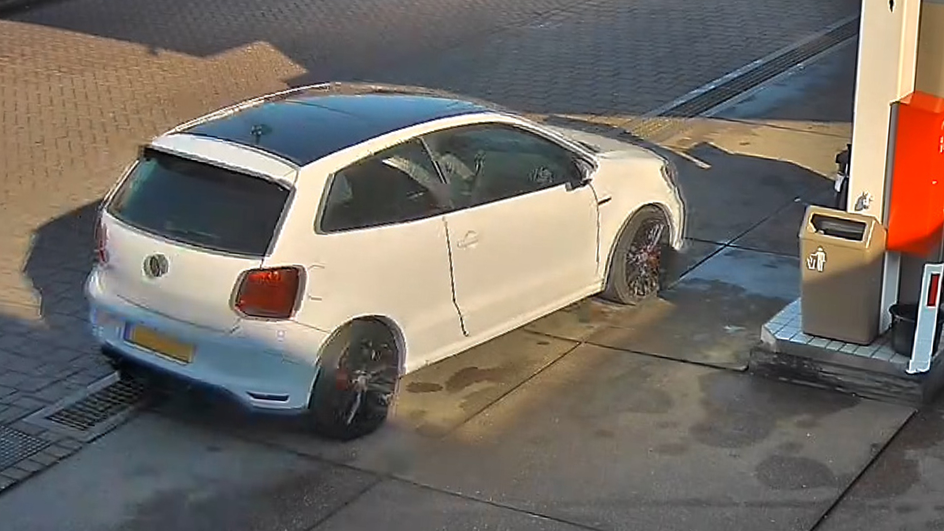 232353_kockengen_auto4.jpg
