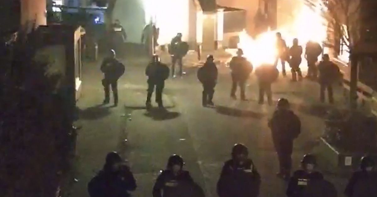 Politie toont geweldplegers oud en nieuw