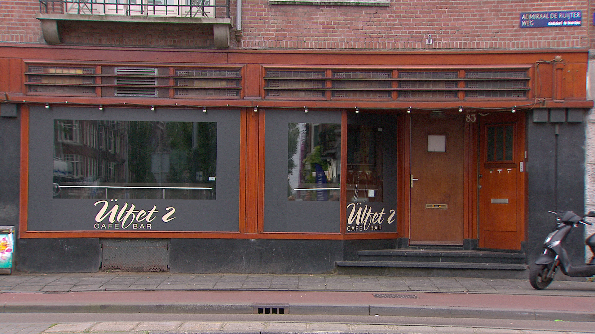 160504_evertsenstr_cafe.jpg