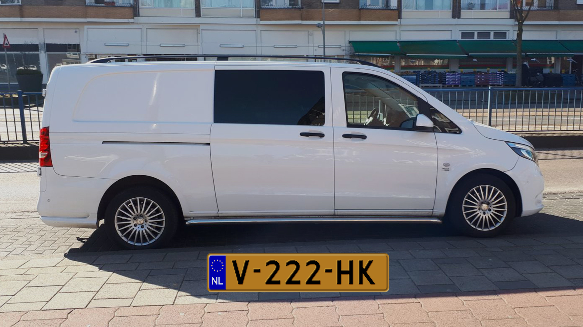 119003_amsterdam_vitometkenteken.jpg