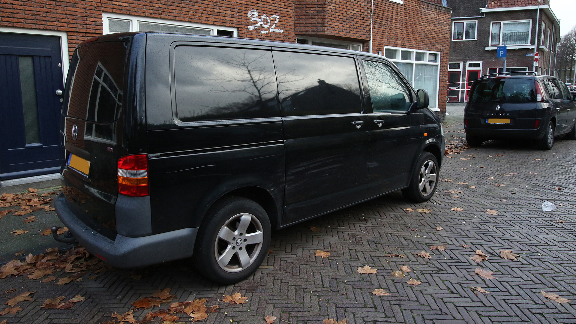 119326_utr-rietstr_vwbus.jpg