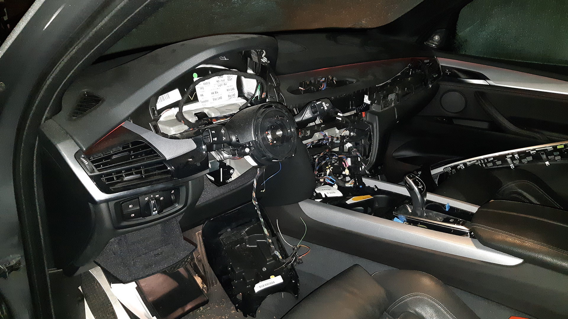 202098_MoBand_autos-bennekom_dash2.jpg