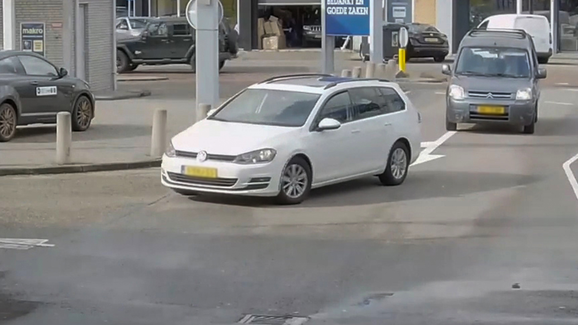 119677_Amsterdam_bbsomakro.jpg