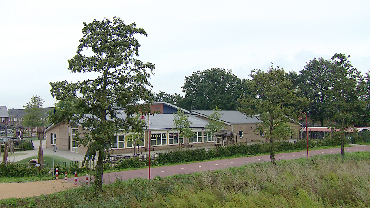 202437_barneveld_school1.jpg