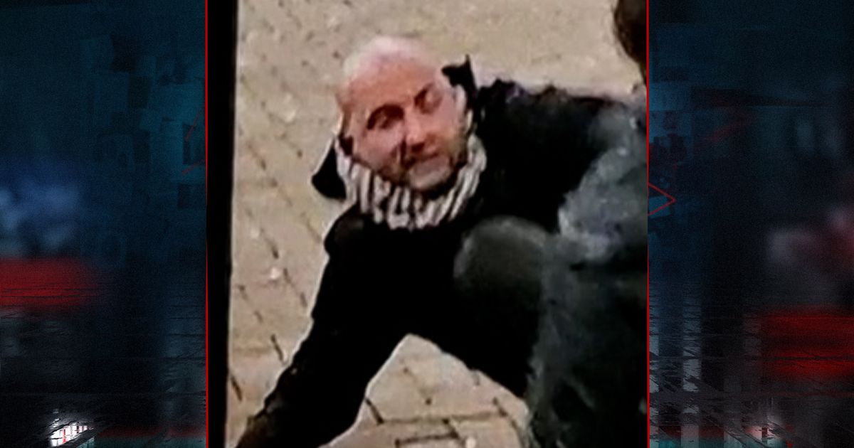 Ajax-fan grof mishandeld om sjaal